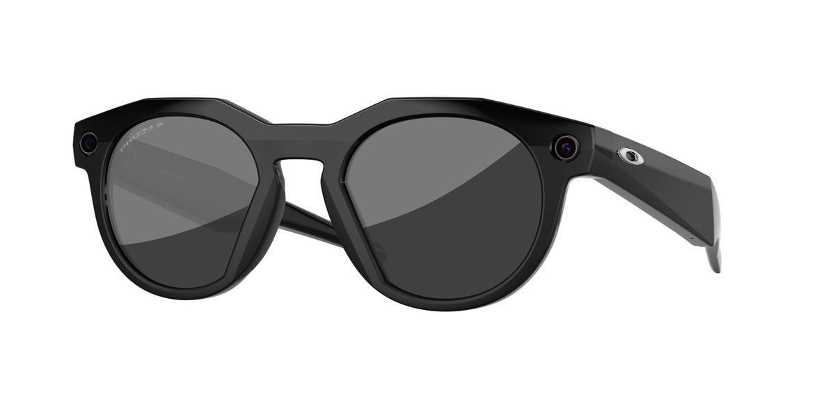 Oakley Meta HSTN Black frame, Prizm Black Polarized lenses - three-quarter view [800203]