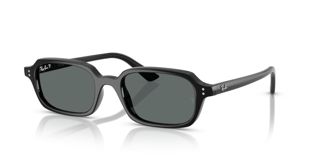 Ray-Ban RB4455 - Black / Dark grey polarized - three-quarter view [667781]