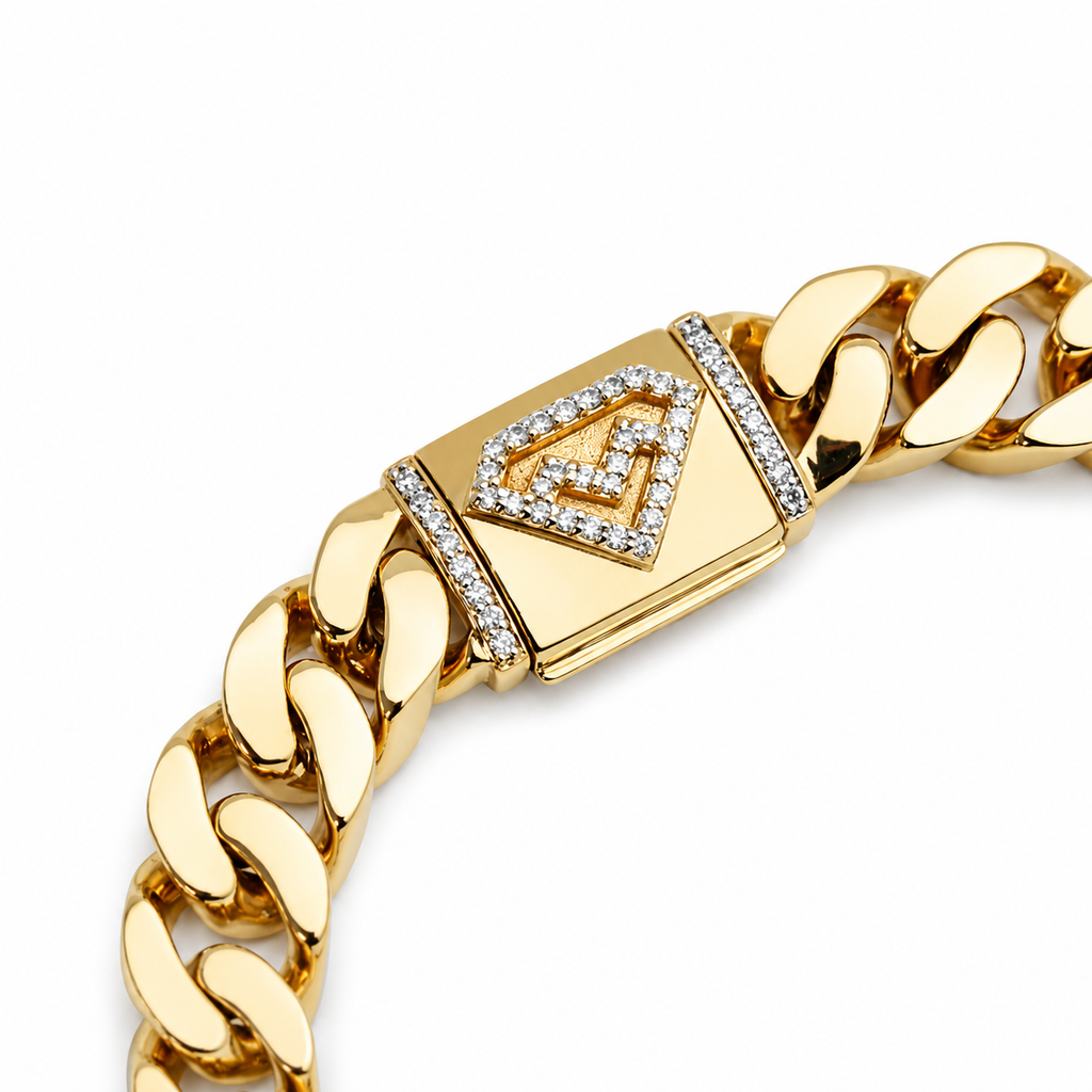 9 carat Ice Barb Curb Bracelet - side view