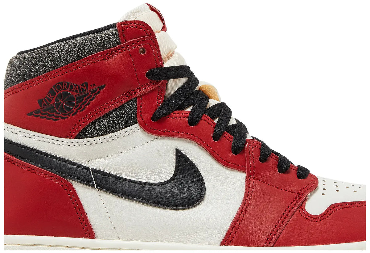 Air Jordan 1 Retro High OG 'Chicago Lost & Found' (GS) - detail view