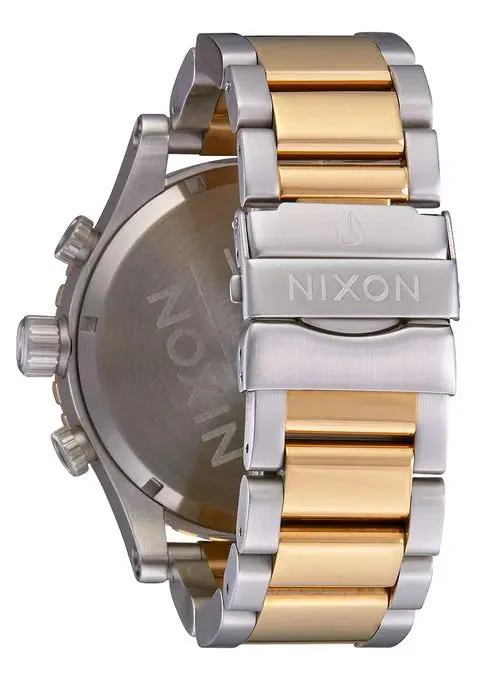 Nixon 51-30 Chrono silver gold detail