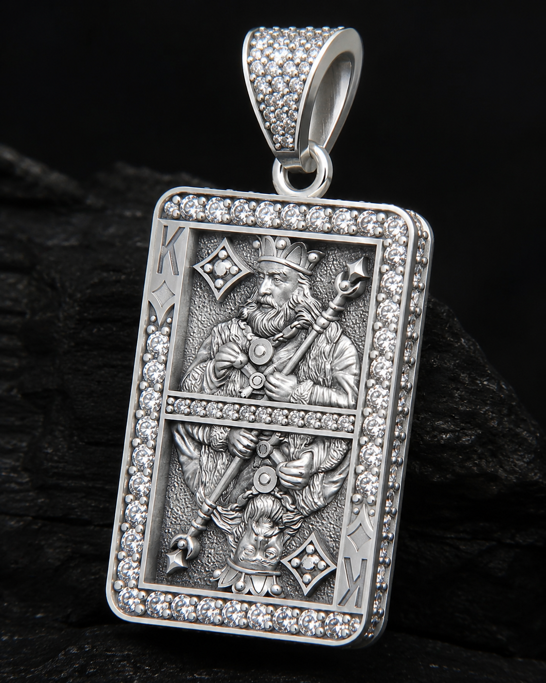 Diamond King Card Pendant - Casino Royale - product image
