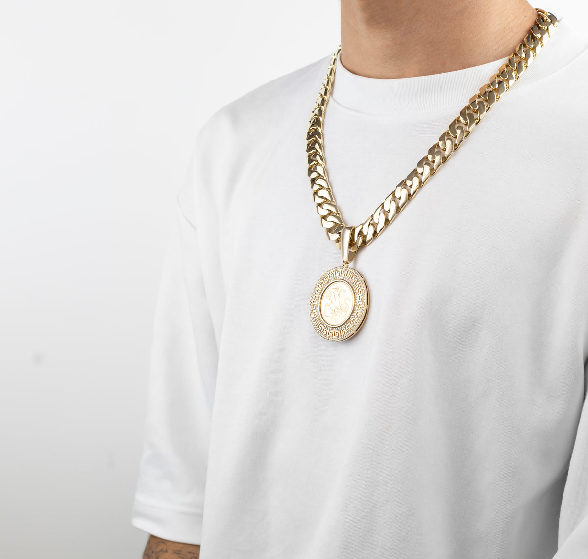 Double Sovereign Pendant Deluxe - product image