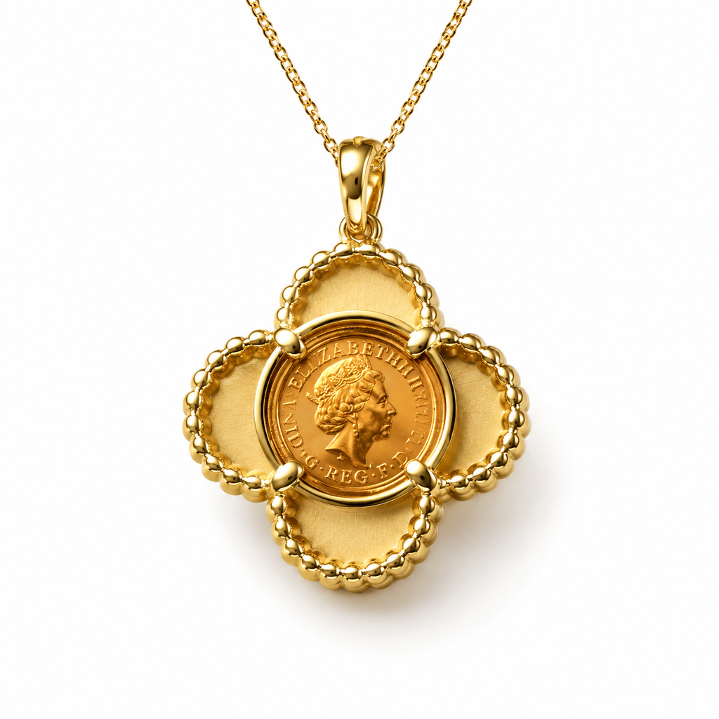 9ct Gold Half Sovereign Clover Pendant - detail view