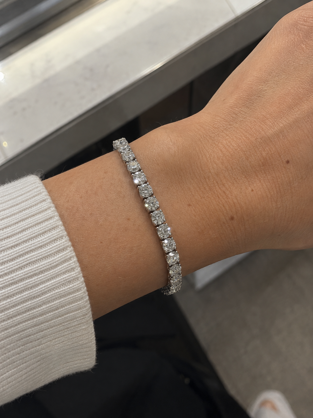 9ct Tennis Bracelet TDW 10.75cts