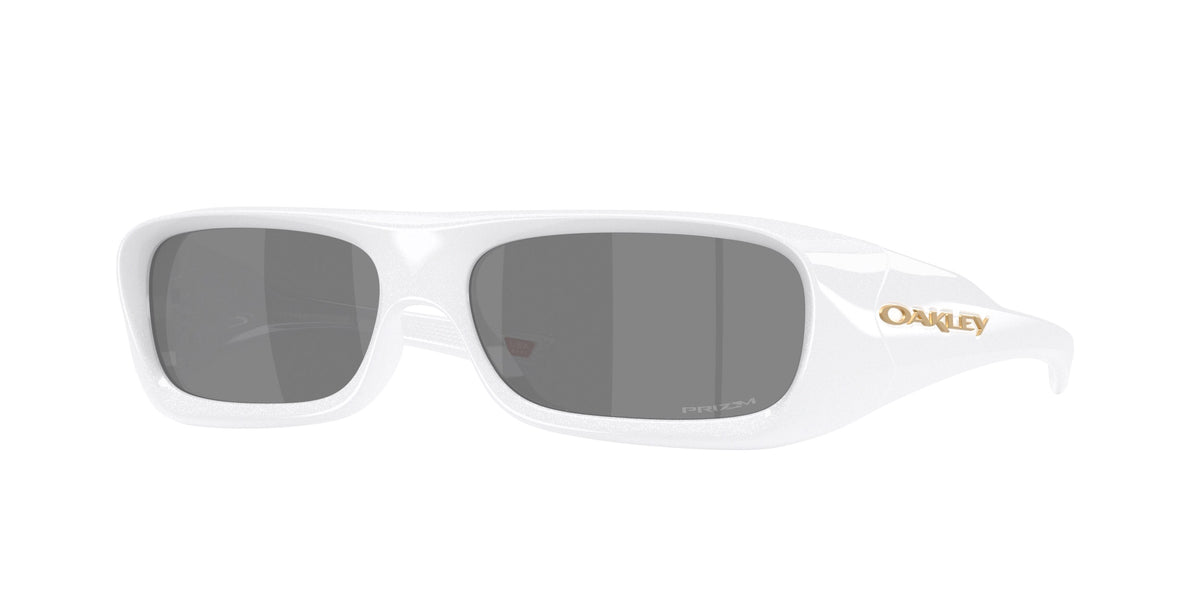 Oakley 0OO9520 Permian Sunglasses in Pearlised white with Prizm black lenses